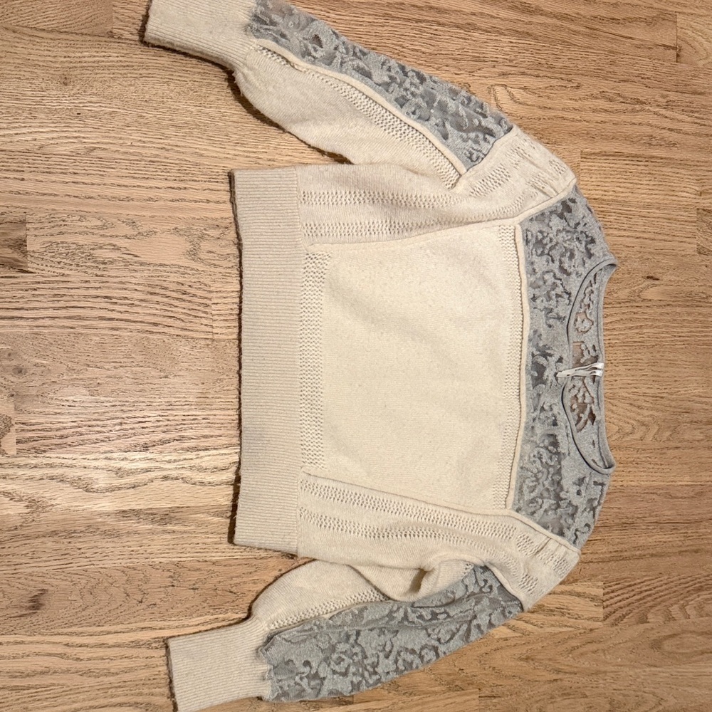 Anthropologie Cream and Gray Patterned Sweater